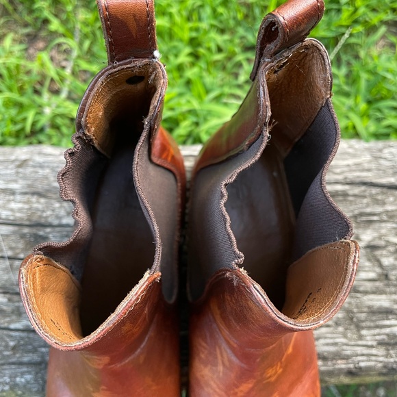 Frye Chelsea Boots Size 6 B Woman’s - Picture 5 of 14